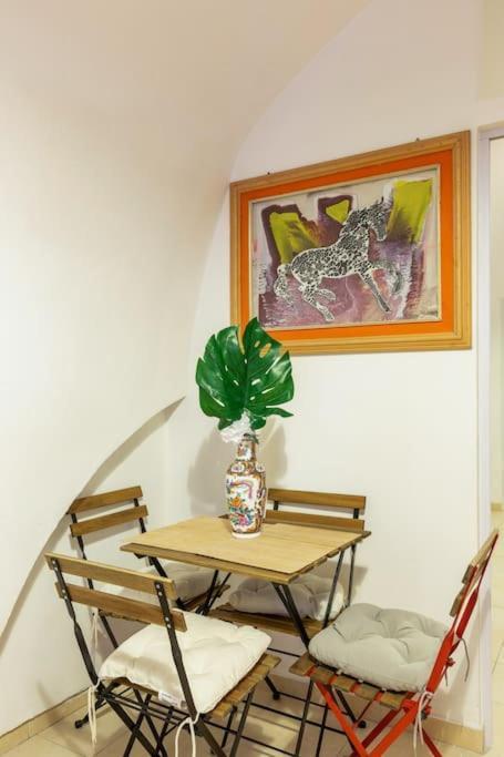 Charming Old Town House Appartement Bari Buitenkant foto