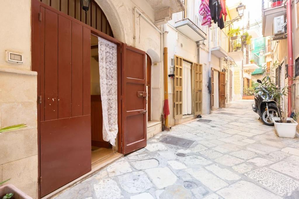Charming Old Town House Appartement Bari Buitenkant foto